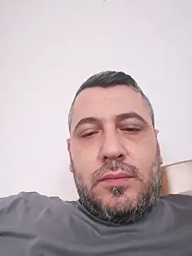 Snapshot of yourflowerpink chatting on December 21, 2025, 8:43 am yourflowerpink online show from December 21, 2025, 8:43 am