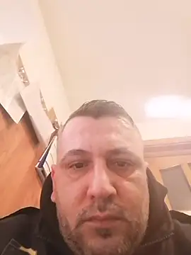 Snapshot of yourflowerpink chatting on February 15, 2026, 6:10 am yourflowerpink online show from February 15, 2026, 6:10 am