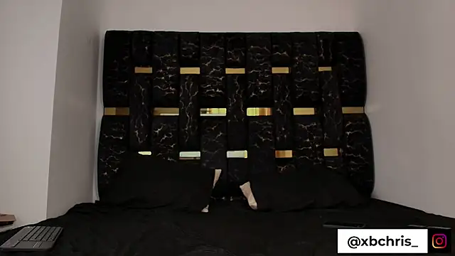 Snapshot of chris_blake__ chatting on September 12, 2025, 6:08 pm chris blake online show from September 12, 2025, 6:08 pm