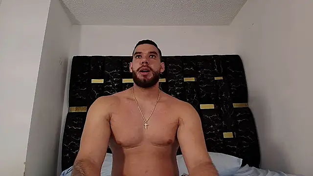 Snapshot of chris_blake__ chatting on November 1, 2025, 7:05 pm chris blake online show from November 1, 2025, 7:05 pm