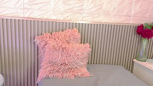 Snapshot of Gaviluc_ chatting on December 3, 2025, 10:46 am Gaviluc online show from December 3, 2025, 10:46 am