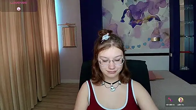 AngelinaLow online show from October 16, 2025, 11:33 am