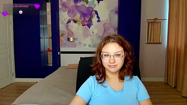 AngelinaLow online show from November 24, 2025, 12:27 pm