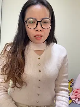 aa520uv online show from November 21, 2025, 6:12 am