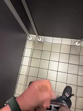 wassermann8484 online show from April 14, 2026, 7:47 am