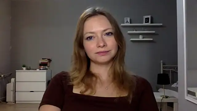 Snapshot of MillieShow chatting on October 26, 2025, 10:15 pm MillieShow online show from October 26, 2025, 10:15 pm