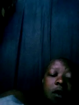 Snapshot of HerPleasure2025 chatting on December 18, 2025, 7:03 am HerPleasure2025 online show from December 18, 2025, 7:03 am