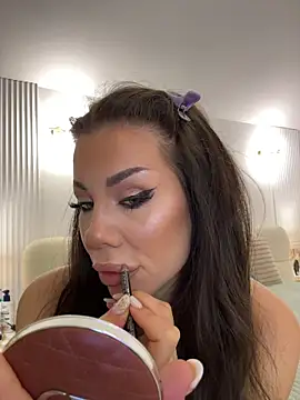 Snapshot of CelineReys chatting on February 27, 2026, 7:14 pm CelineReys online show from February 27, 2026, 7:14 pm