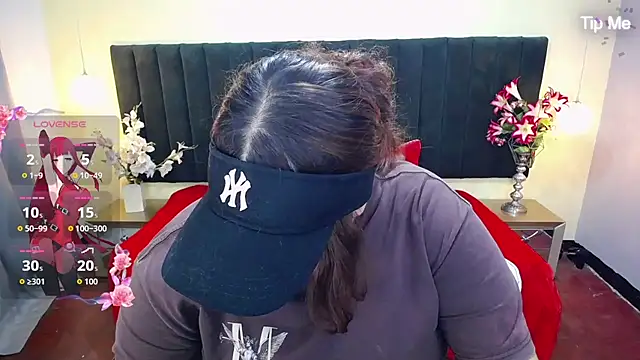 ailyn maury online show from September 30, 2025, 1:21 am