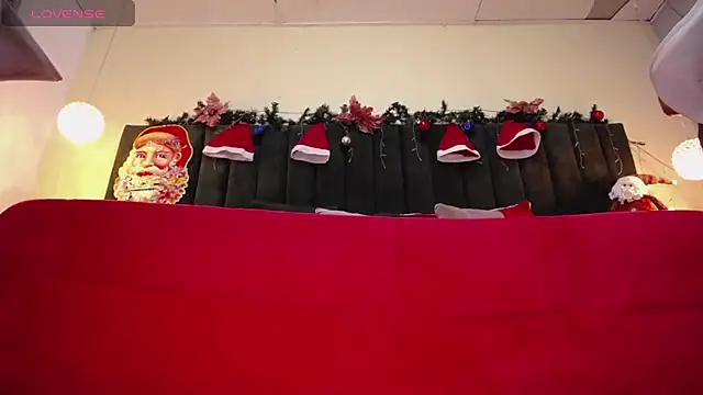 ailyn maury online show from December 16, 2025, 1:21 am