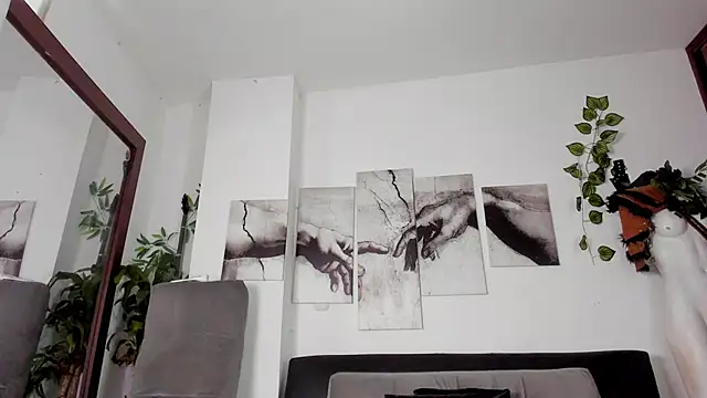 Snapshot of Giotrashy chatting on October 16, 2025, 7:48 pm Giotrashy online show from October 16, 2025, 7:48 pm