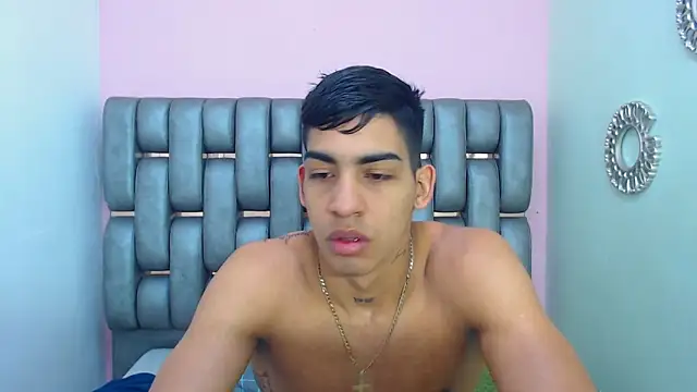 Liam Wyat online show from December 17, 2025, 10:54 am