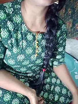 Snapshot of Shalini_telugu09 chatting on June 29, 2026, 6:52 am Shalini telugu09 online show from June 29, 2026, 6:52 am