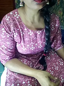 Snapshot of Shalini_telugu09 chatting on July 11, 2026, 9:45 am Shalini telugu09 online show from July 11, 2026, 9:45 am