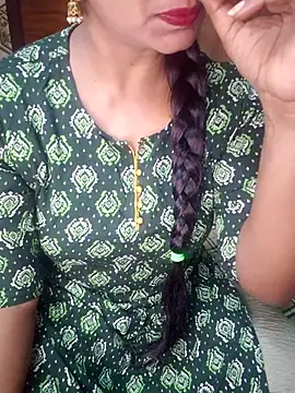Snapshot of Shalini_telugu09 chatting on July 16, 2026, 9:37 am Shalini telugu09 online show from July 16, 2026, 9:37 am