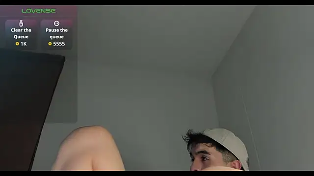 cmzo  online show from October 11, 2025, 3:39 am