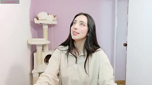 Rebbecawhite meow online show from February 11, 2026, 11:21 pm