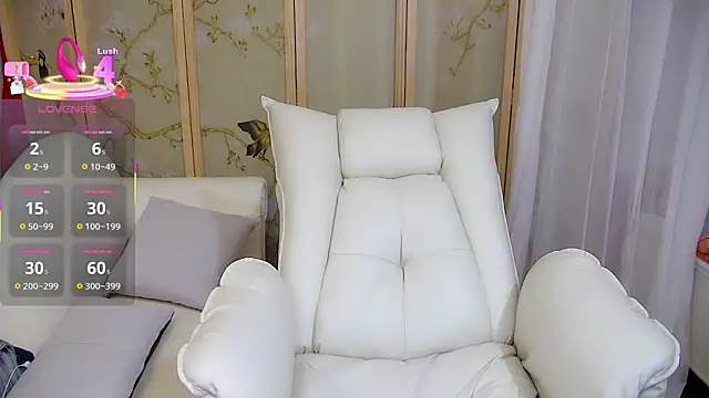 Xiaoxuan-baby online show from November 27, 2025, 8:05 am