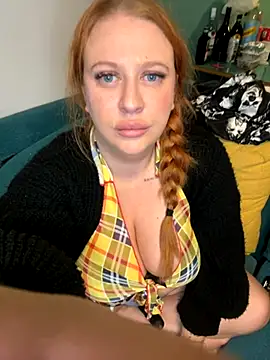 Snapshot of XxXMistyXxX chatting on September 28, 2025, 12:27 am XxXMistyXxX online show from September 28, 2025, 12:27 am