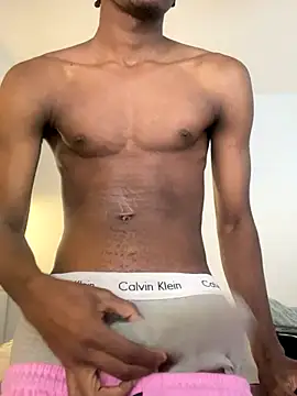 Renoirmonter online show from October 16, 2025, 3:51 am