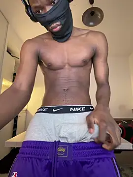 Renoirmonter online show from April 2, 2026, 12:41 am