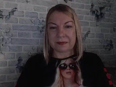 Snapshot of Lillia_Ray chatting on November 29, 2025, 9:01 am Lillia Ray online show from November 29, 2025, 9:01 am