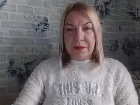 Snapshot of Lillia_Ray chatting on December 20, 2025, 11:06 am Lillia Ray online show from December 20, 2025, 11:06 am