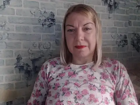 Snapshot of Lillia_Ray chatting on December 22, 2025, 9:17 am Lillia Ray online show from December 22, 2025, 9:17 am