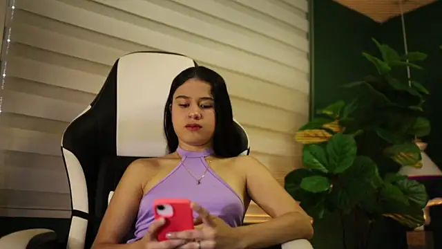 Danaa Rouse online show from October 30, 2025, 9:15 pm