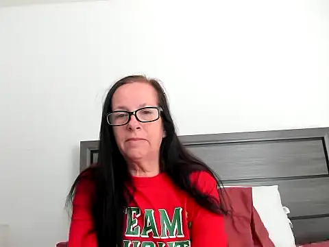 peachgoddess online show from November 28, 2025, 2:42 pm