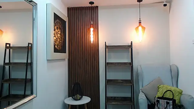 Snapshot of Coral_Lise chatting on November 18, 2025, 11:03 am Coral Lise online show from November 18, 2025, 11:03 am