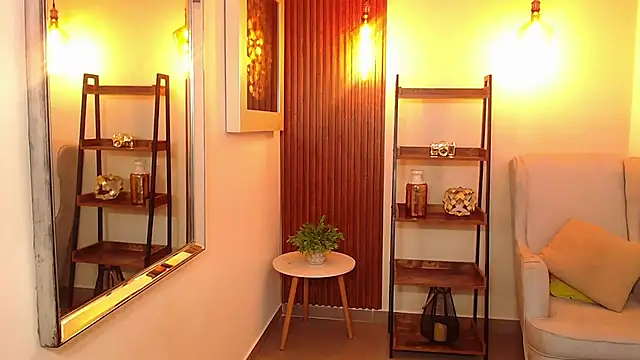 Snapshot of Coral_Lise chatting on November 27, 2025, 11:12 am Coral Lise online show from November 27, 2025, 11:12 am