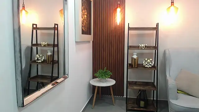 Snapshot of Coral_Lise chatting on November 28, 2025, 11:13 am Coral Lise online show from November 28, 2025, 11:13 am