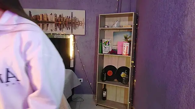 Snapshot of sweet_c4ndy chatting on December 16, 2025, 3:39 pm sweet c4ndy online show from December 16, 2025, 3:39 pm