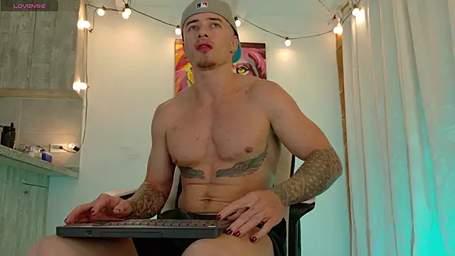 Ryannblue07 online show from October 30, 2025, 12:56 am