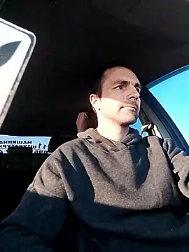 Snapshot of MaksDzubaV chatting on March 11, 2026, 2:56 pm MaksDzubaV online show from March 11, 2026, 2:56 pm