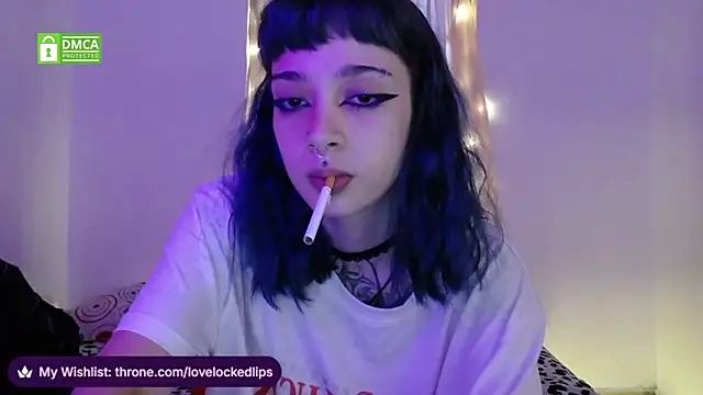 lovelockedlips online show from February 9, 2026, 3:16 pm