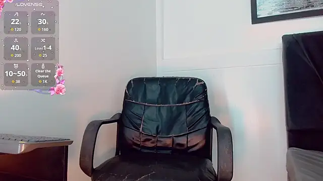 Snapshot of Dayana_Dias chatting on December 19, 2025, 10:55 am Dayana Dias online show from December 19, 2025, 10:55 am