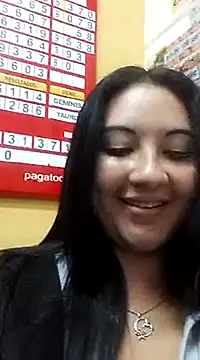 melisamoon  online show from March 18, 2025, 5:31 pm