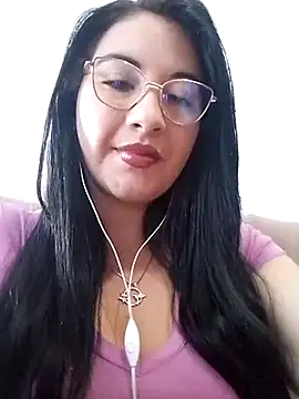 melisamoon  online show from March 20, 2025, 9:24 pm