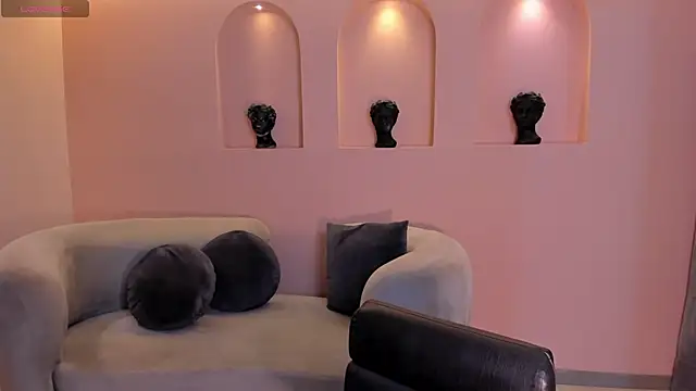 AmaliaCrus online show from January 15, 2026, 8:56 pm