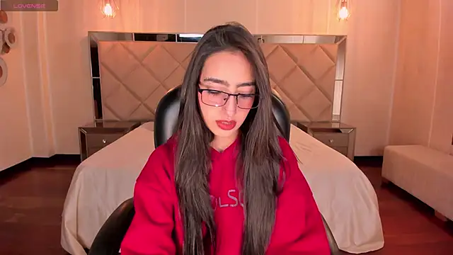 Snapshot of LarisaSmirnov chatting on January 10, 2026, 4:14 am LarisaSmirnov online show from January 10, 2026, 4:14 am