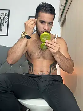 Snapshot of Maximiliano_ford chatting on January 15, 2026, 10:53 am Maximiliano ford online show from January 15, 2026, 10:53 am