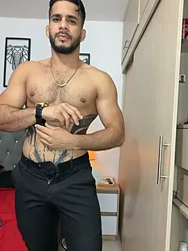 Snapshot of Maximiliano_ford chatting on April 29, 2026, 10:41 am Maximiliano ford online show from April 29, 2026, 10:41 am