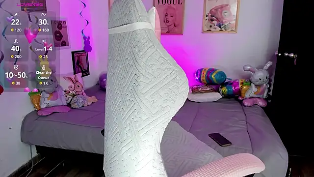 Sweet milady online show from March 27, 2026, 1:33 am