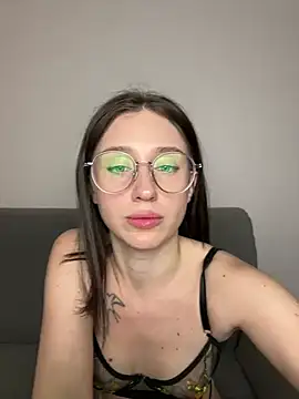 MiaaLoveeee online show from March 21, 2025, 8:50 pm