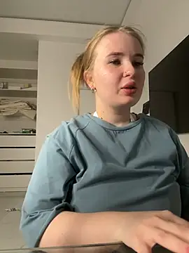 Amy Sky  online show from March 20, 2025, 4:09 pm