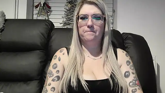 Sizzling Indie36 online show from December 20, 2025, 12:40 am