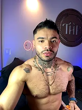 Snapshot of thiagoferrari2 chatting on October 11, 2025, 5:28 am thiagoferrari2 online show from October 11, 2025, 5:28 am