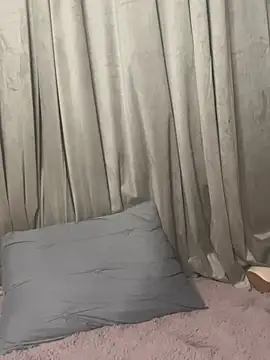 Snapshot of Natasha_Cameron22 chatting on March 16, 2025, 6:12 pm Natasha Cameron22 online show from March 16, 2025, 6:12 pm